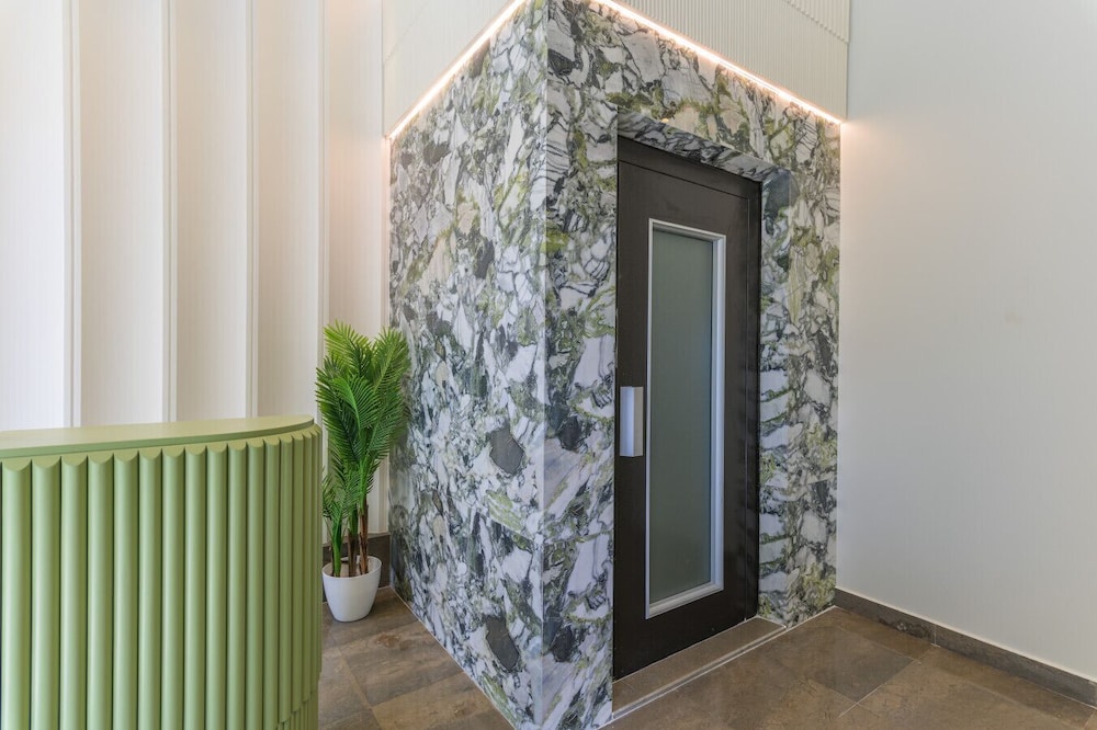 CityZen - Boutique Studios in Achrafieh