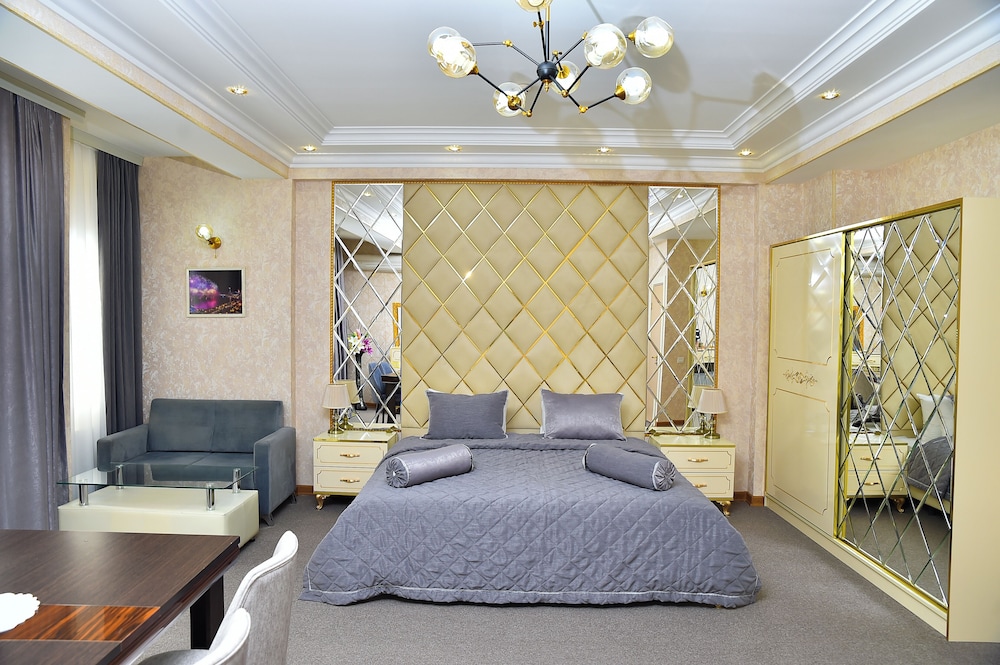 Karat Inn Boutique Hotel