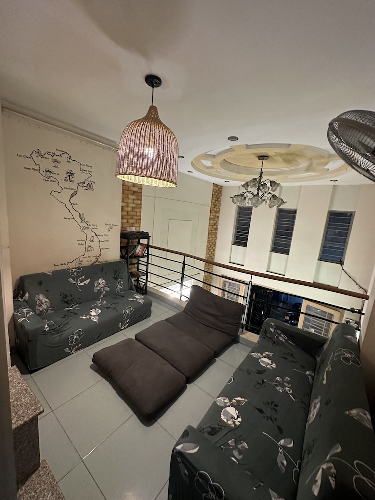 Alleyway Hostel - Adults Only