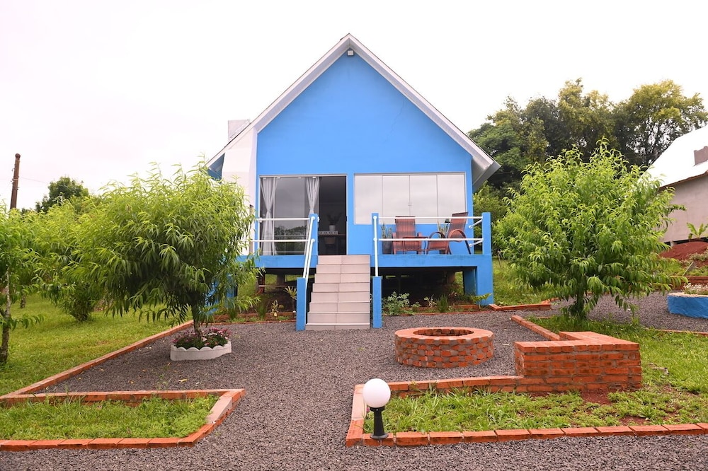 Cabana Pet Friendly com Hidro e Churrasqueira