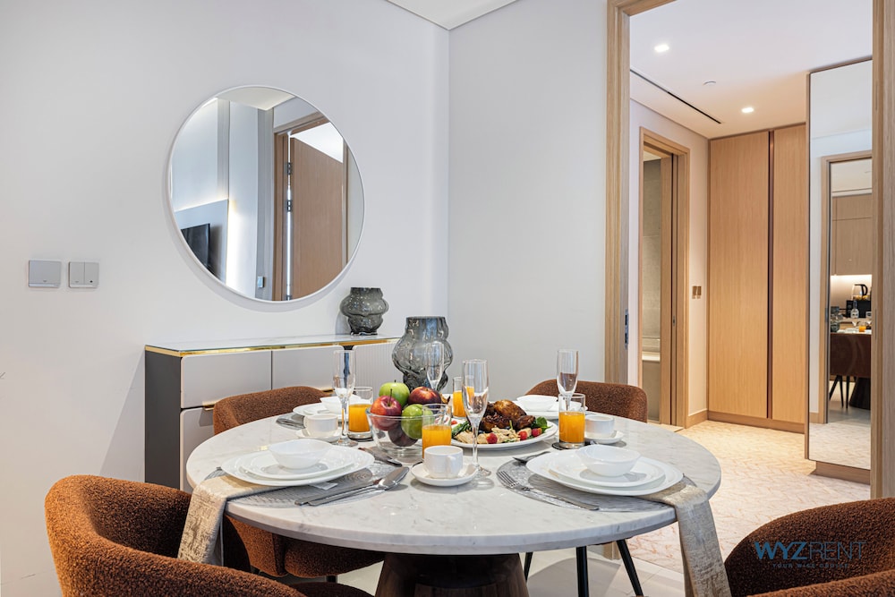 1BR Vida Dubai Mall Direct Mall Access