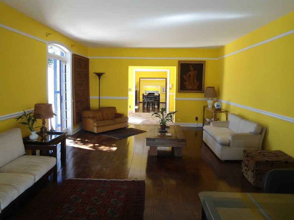 Colonial Hostel
