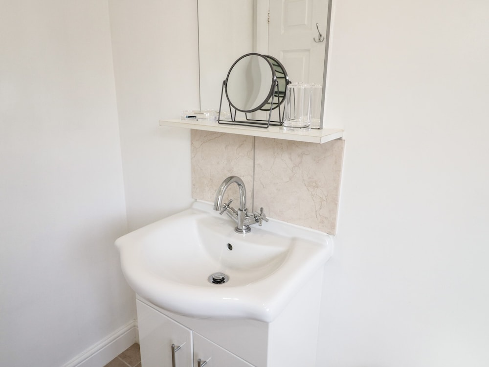 The Nook 285b