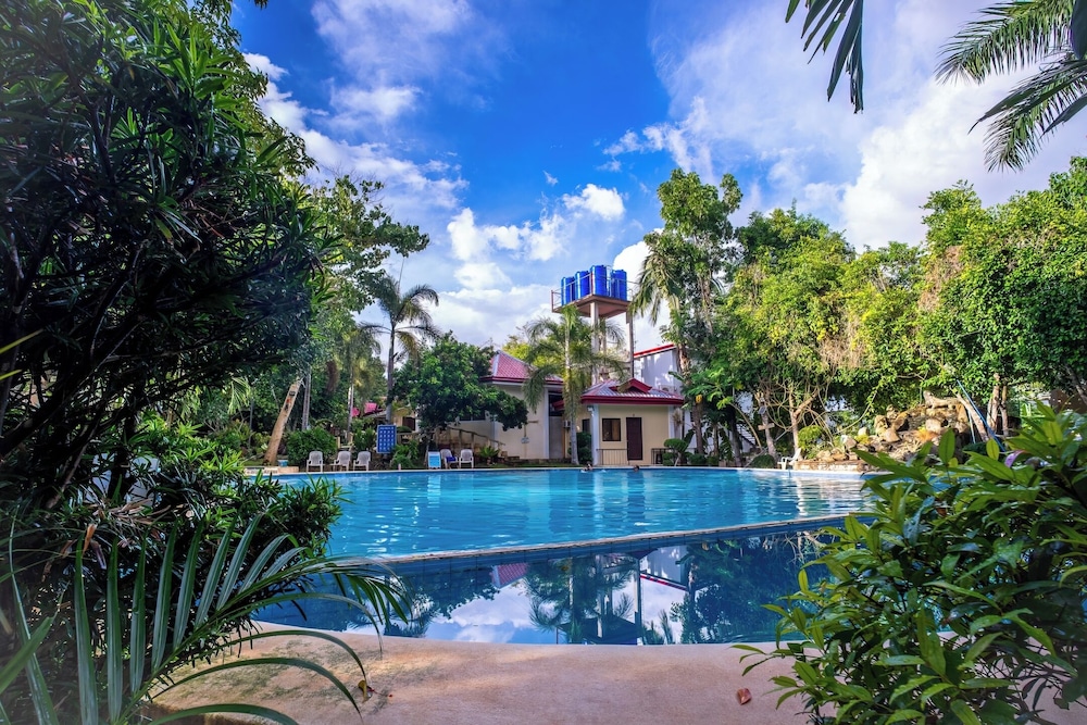 Almira Diving Resort