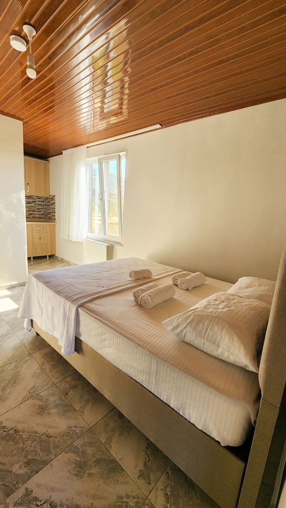 Oli Camping & Bungalows