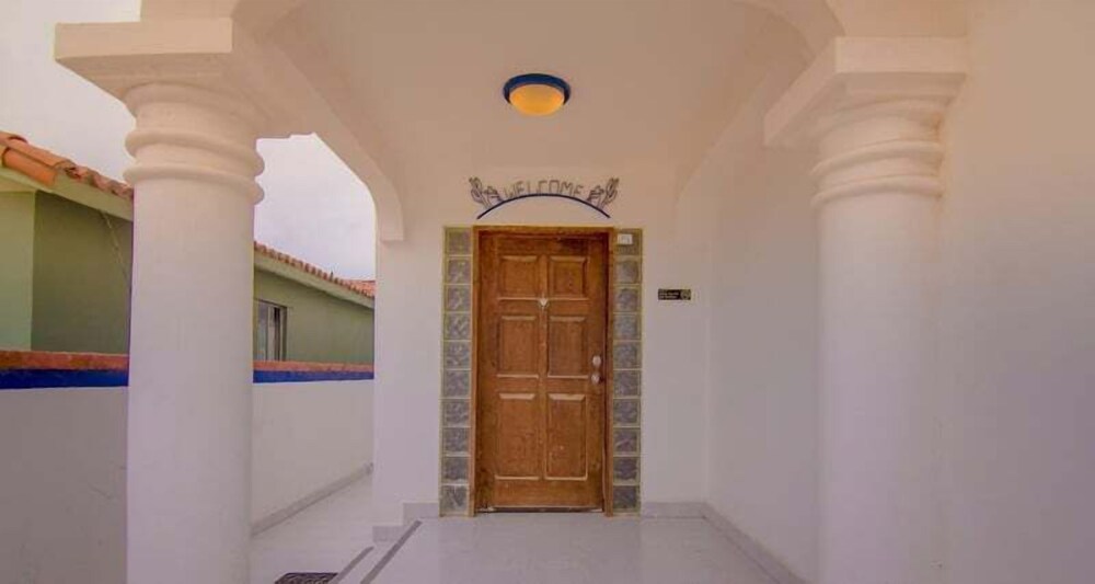 Playa Encanto Scenic Gem Ocean Front Home