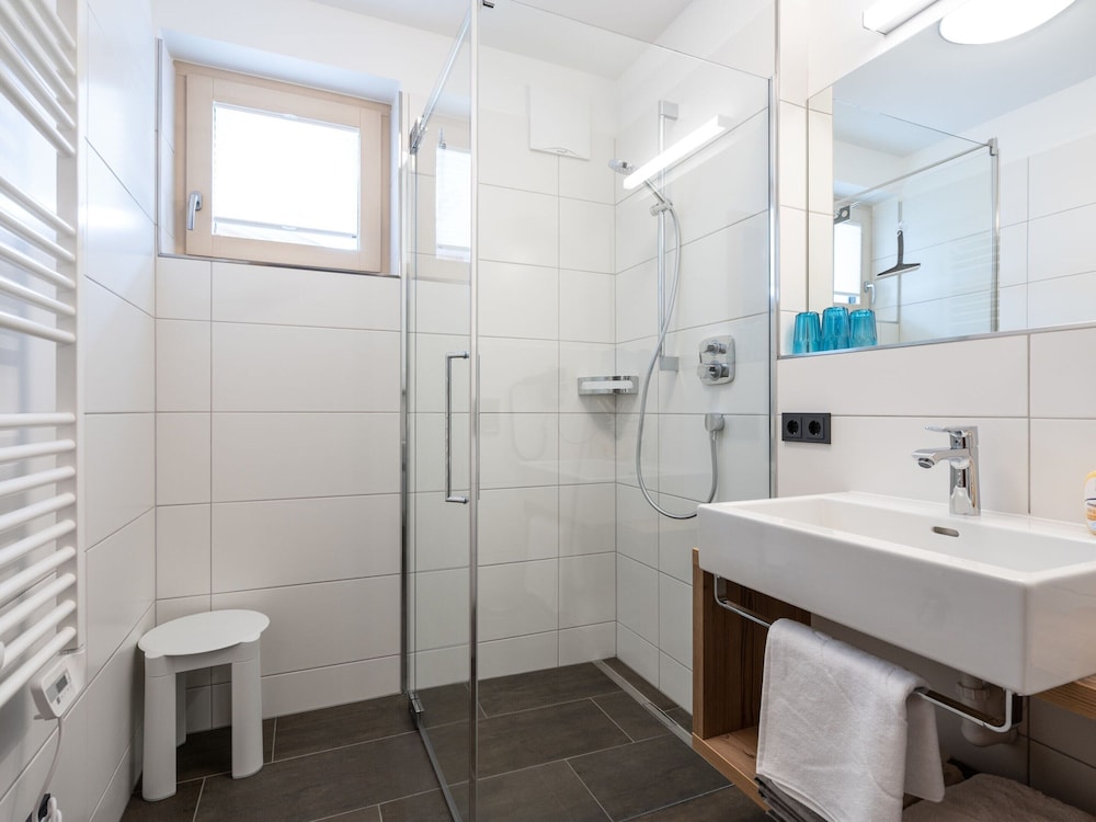 Luxury Chalet in Saalbach-hinterglemm With Sauna