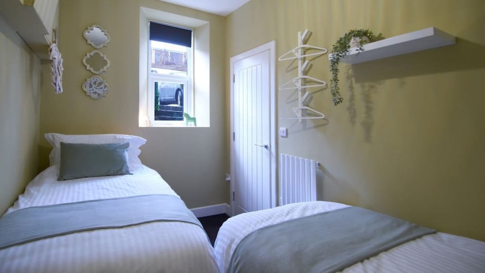 Knightstone Apartment