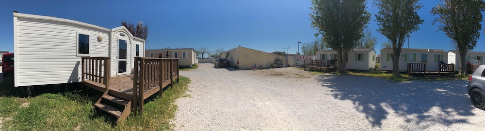 Camping Bar Horizon view 2
