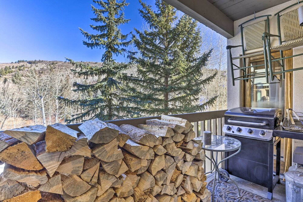 Ski-in/ski-out Beaver Creek Condo w/ Mtn Views! view 5