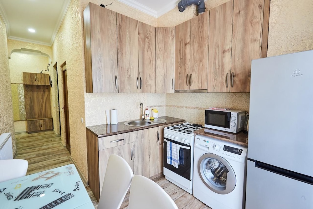 Flat 013 view 5