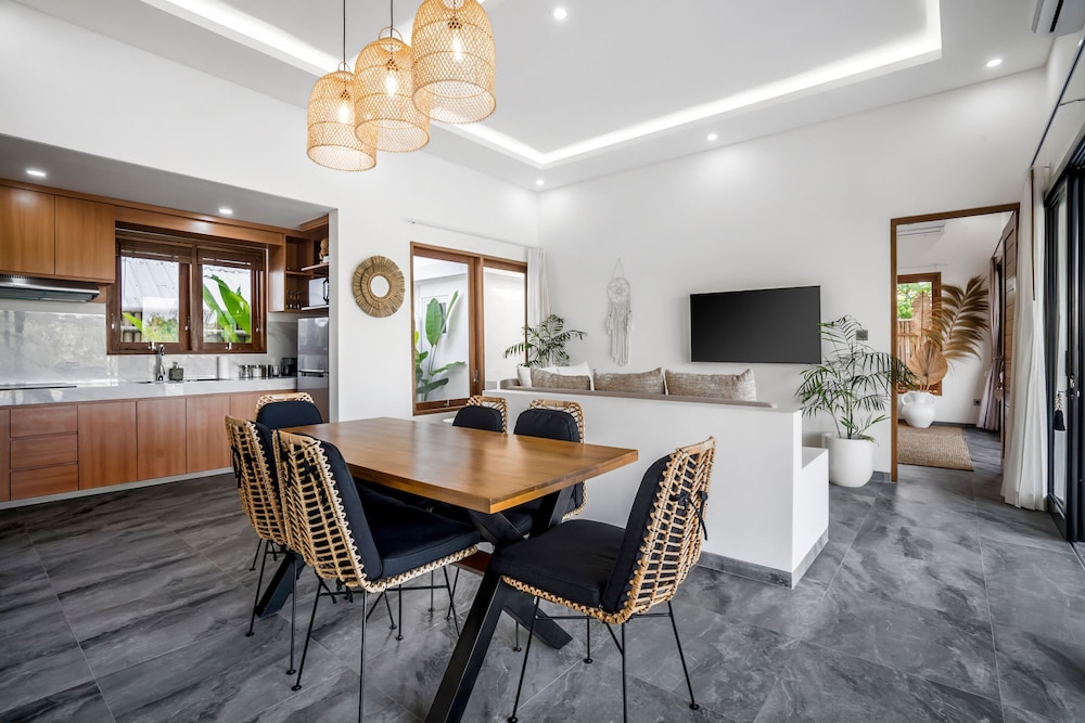 Villa Grateful by Alfred in Bali - Stunning 2BR Dream Villa With Ricefield View