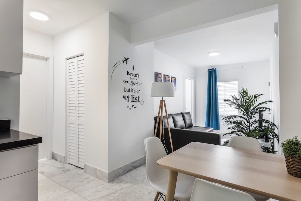 South Beach Suites on Alton