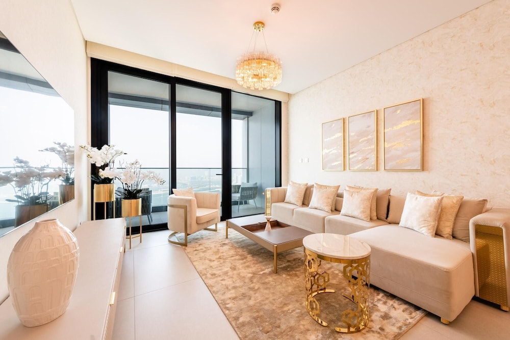 Gorgeous Apt wz Stunning Sea Views in Address JBR