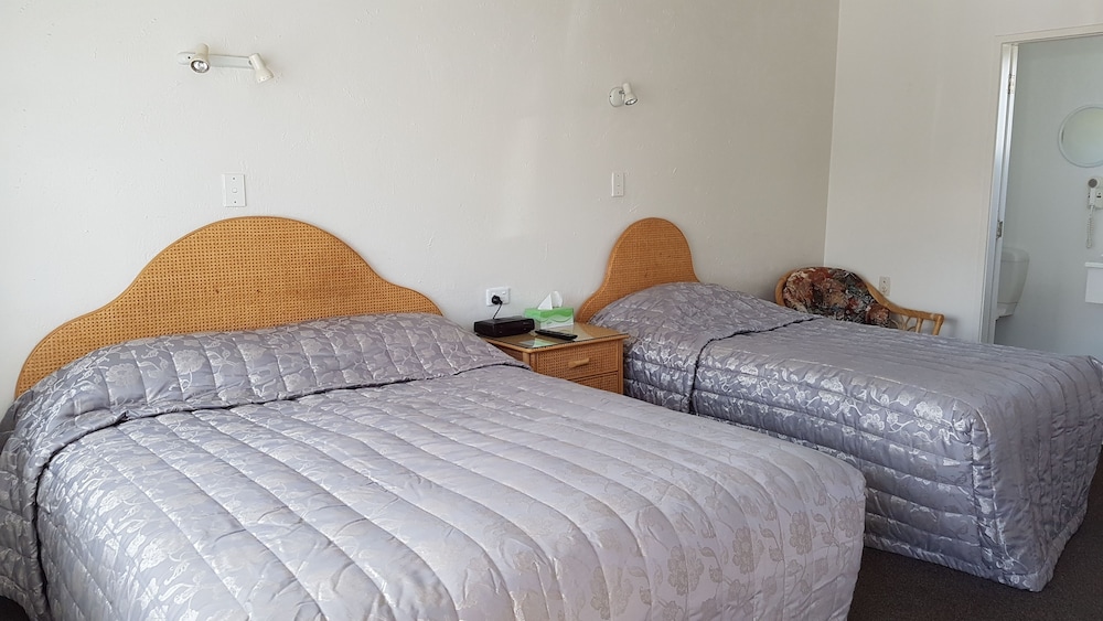 Coachman Motel