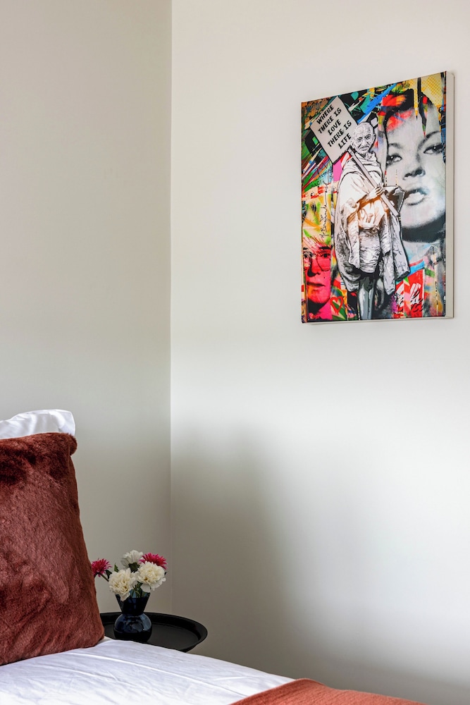 Lux Regents Park 2 bed 2 Bath Penthouse With AC
