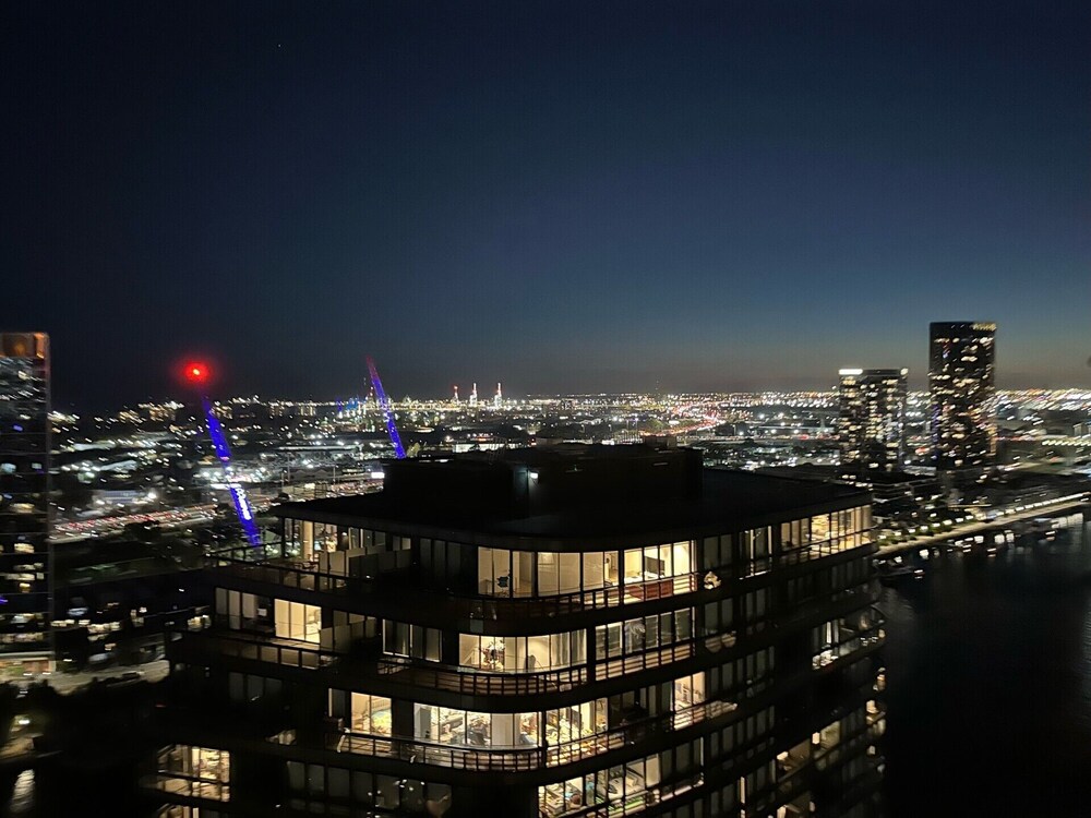 Docklands Water Front Two Bedroom