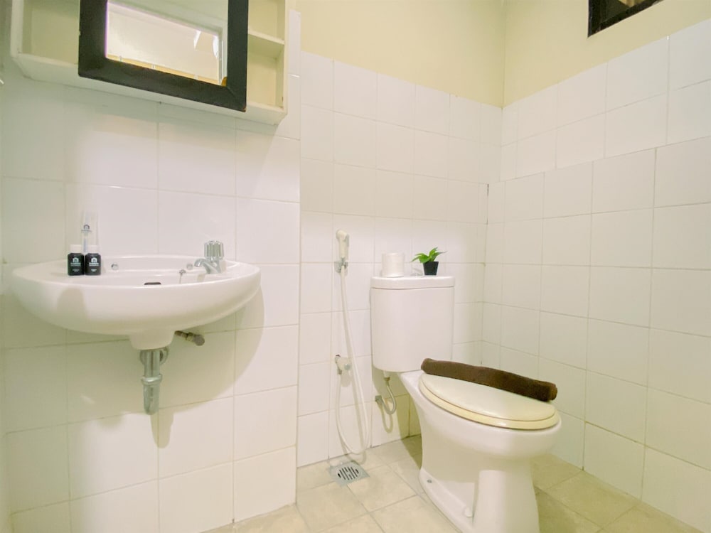 Comfortable And Good Choice 2Br At Kebagusan City Apartment