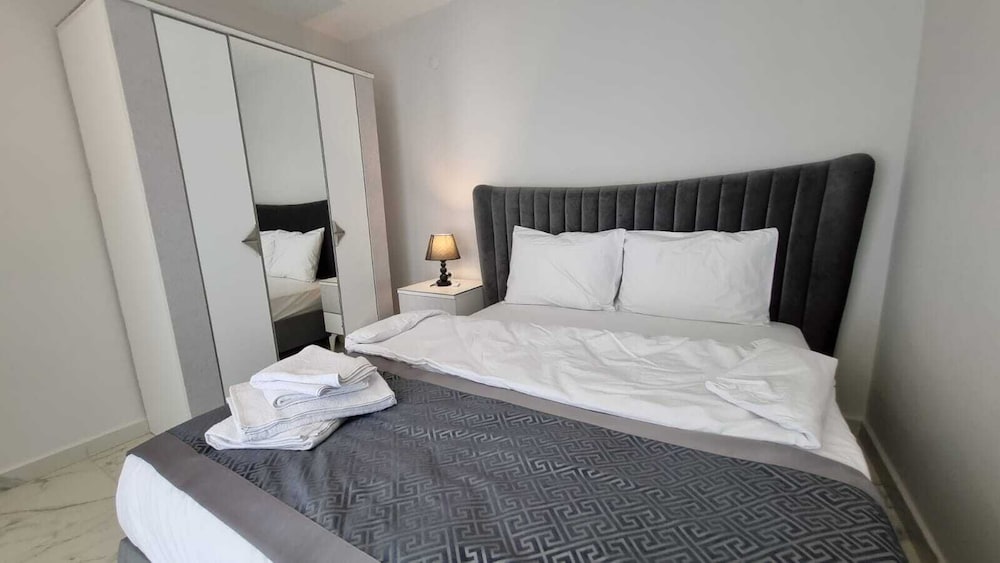 Elite City 3 Luxury Residence