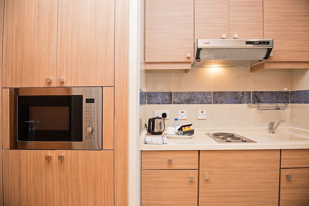 Platinum Hotel Apartment