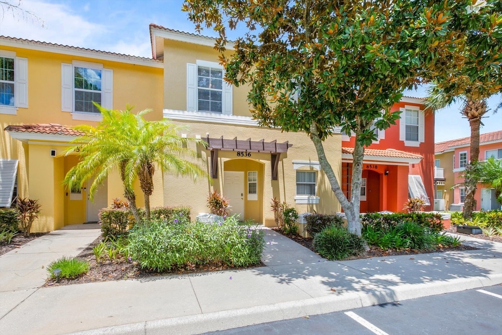 Emerald Island Resort 3 Bedroom Townhome Close to Disney! 3 Townhouse