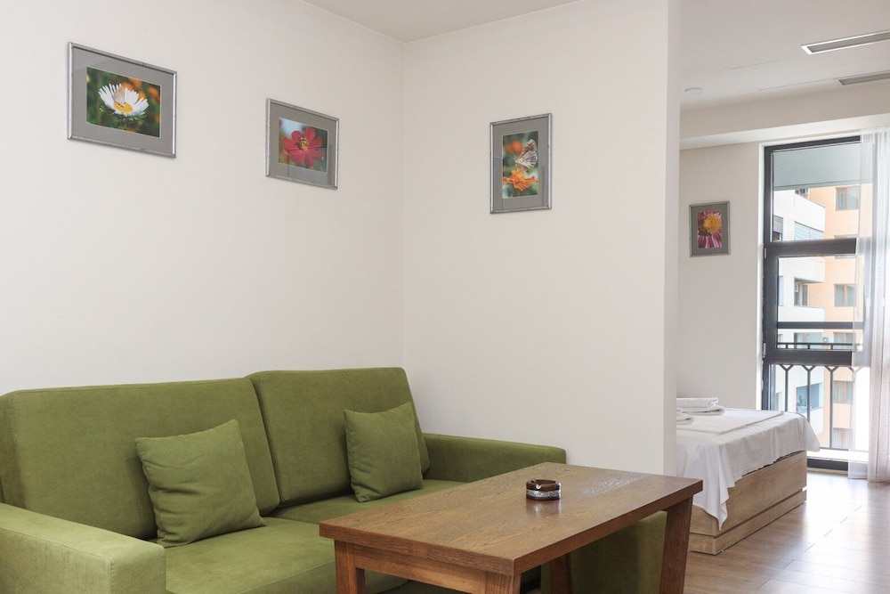 Stay Inn on Koghbatsi Str. 16