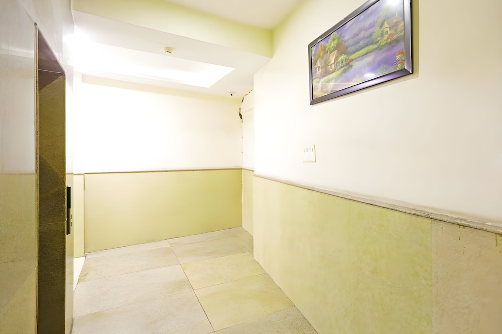 Hotel The Kiara - Complimentary Oneway Airport Transfer