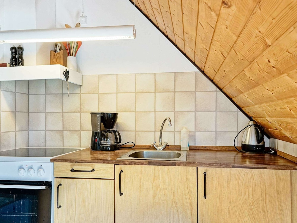 4 Person Holiday Home in Nexo-by Traum view 3
