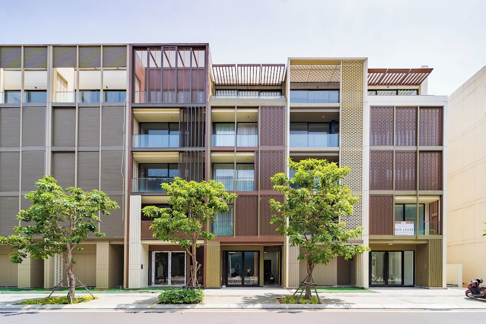 The Global City Luxury Soho Villa