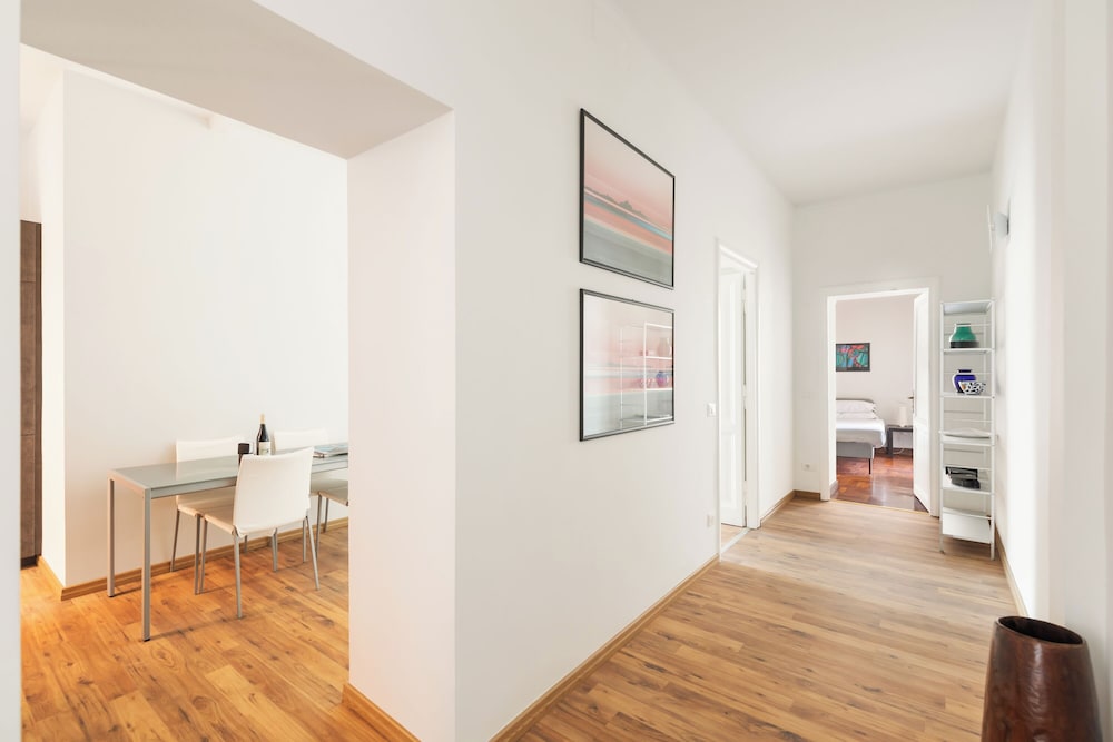 Vatican Beautiful 2Br Apartment With Terrace