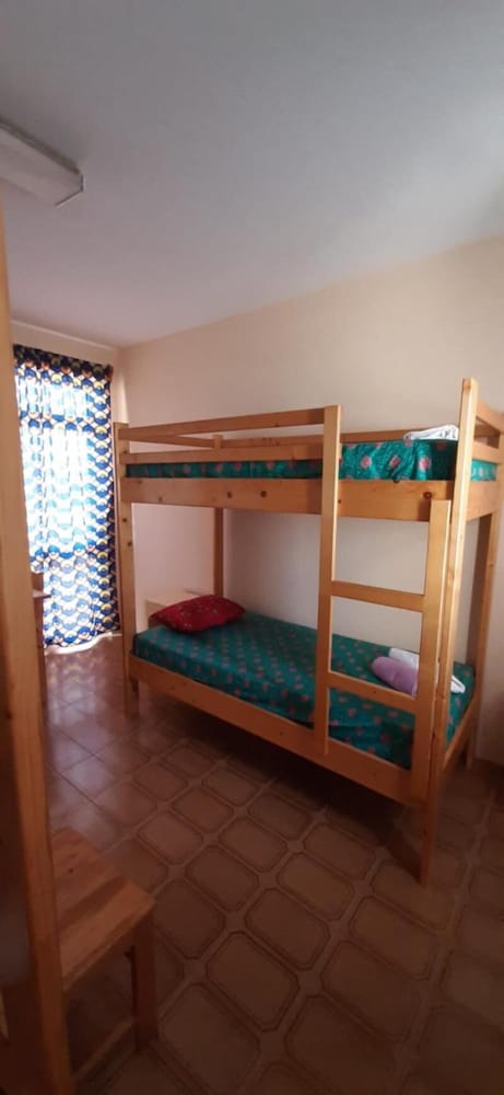 Hotel Ah Maio - Bed in Mixed Dormitory Room 1 view 4