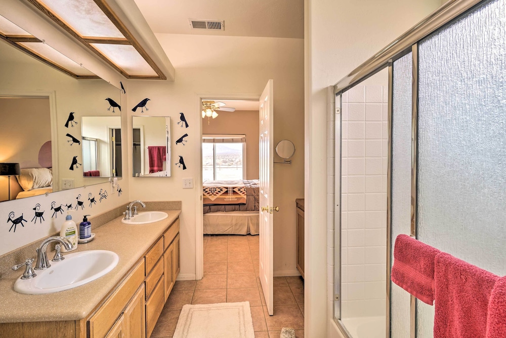 Borrego Springs Stargazing Home w/ Mtn Views - Property Image 7