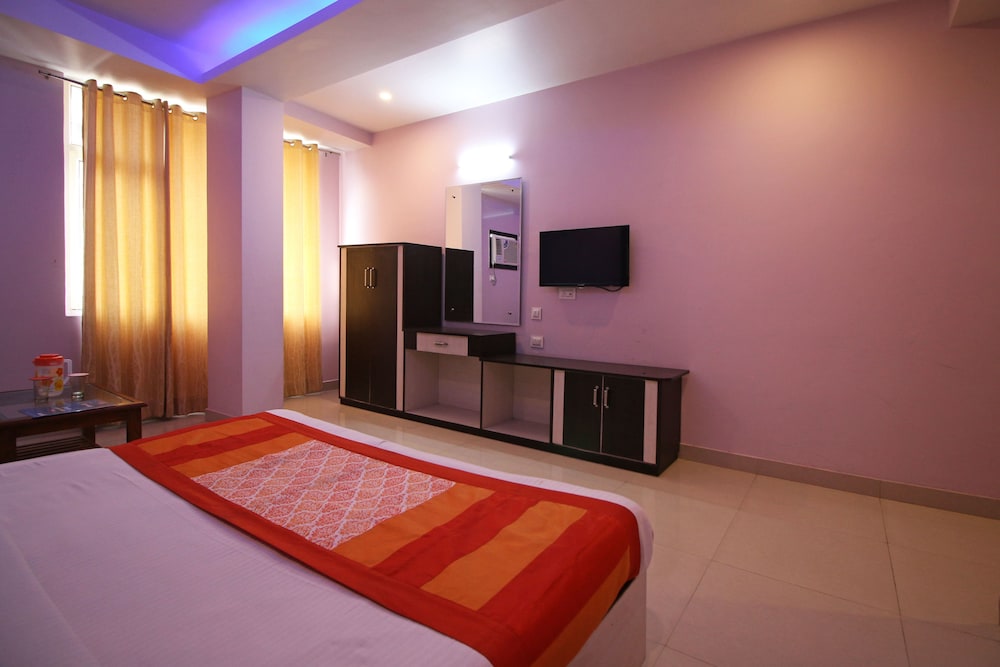 OYO 4690 Hotel Kanta International