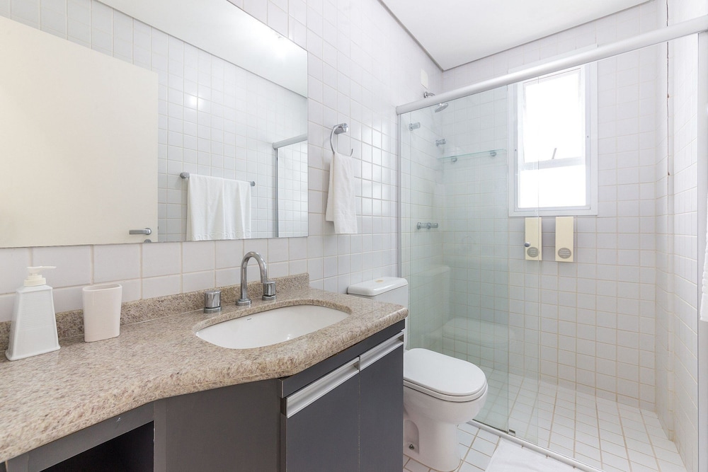 Apt With Pool 250m From Jurere Beach Aya201