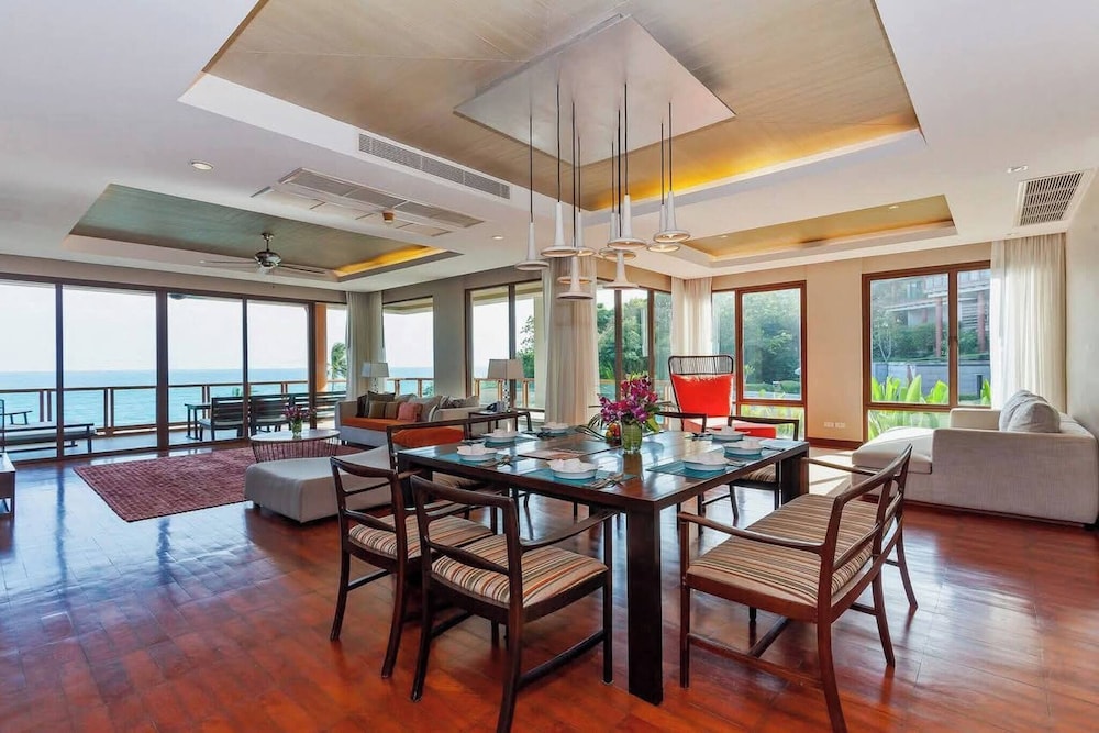 Shasa Vela Condominium G, 3 Bedroom 260 sqm