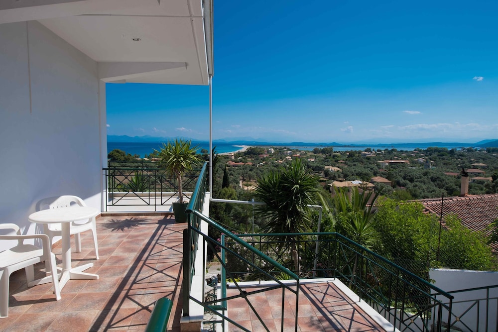 Bella Casa Studios