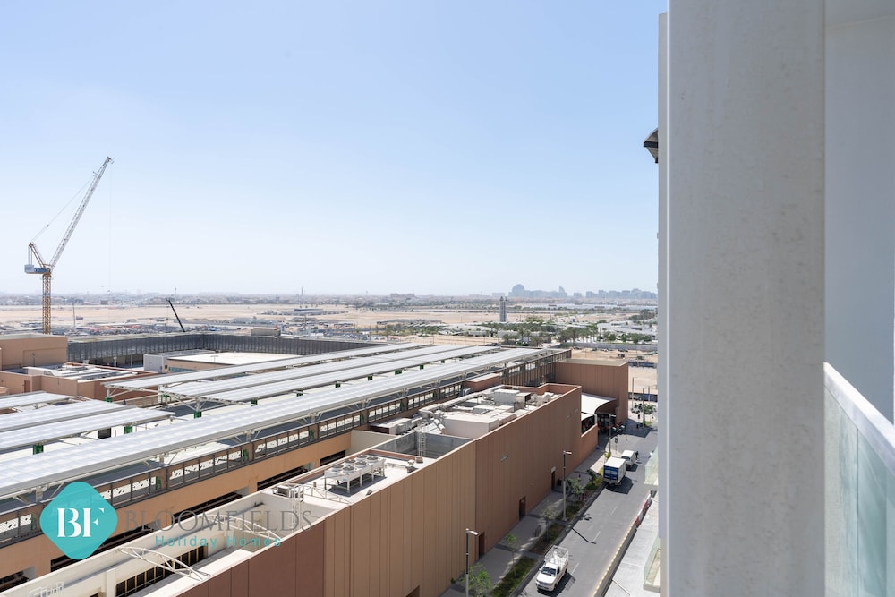 Abu Dhabi Vacations - Elegant Studio in Oasis - 4 - Property Image 6