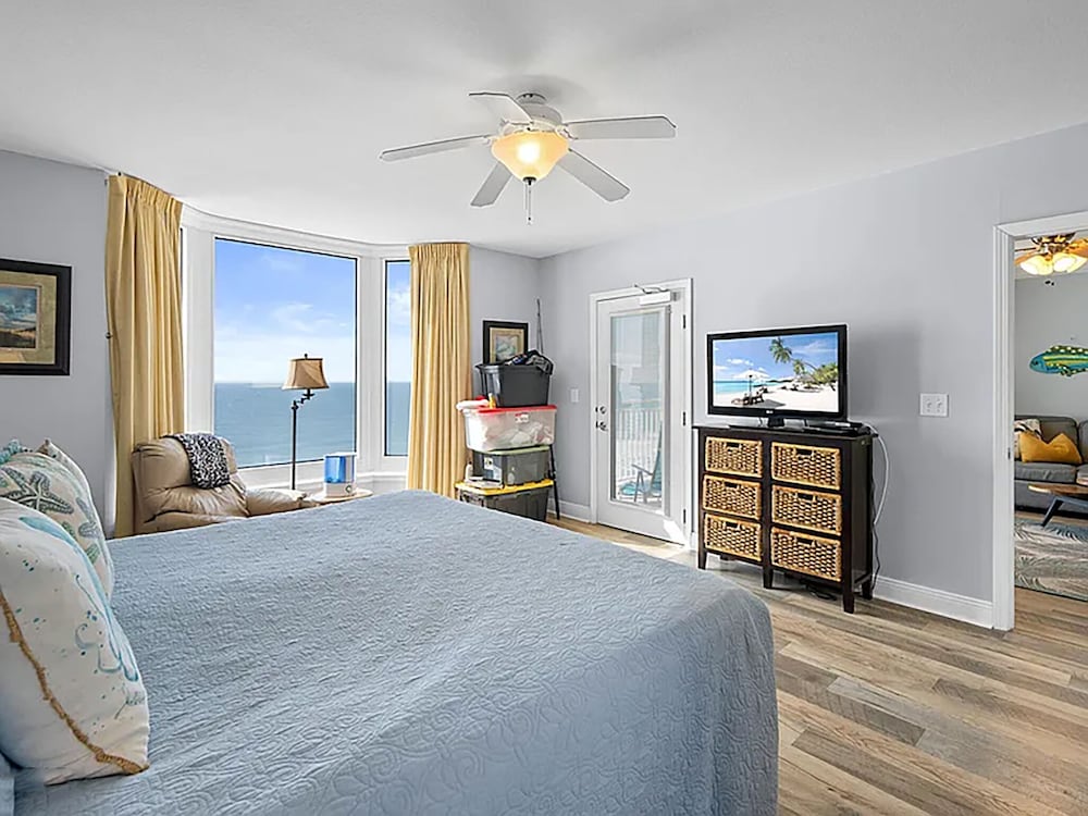 Emerald Beach 1631