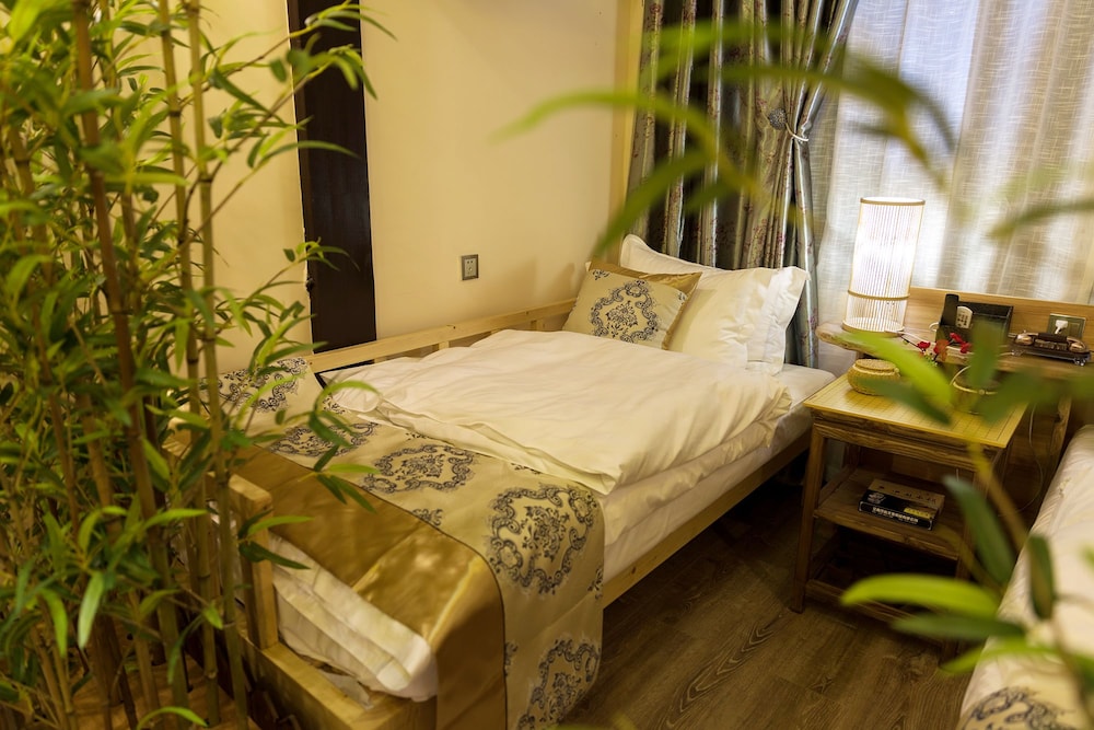 FTYS Hostel