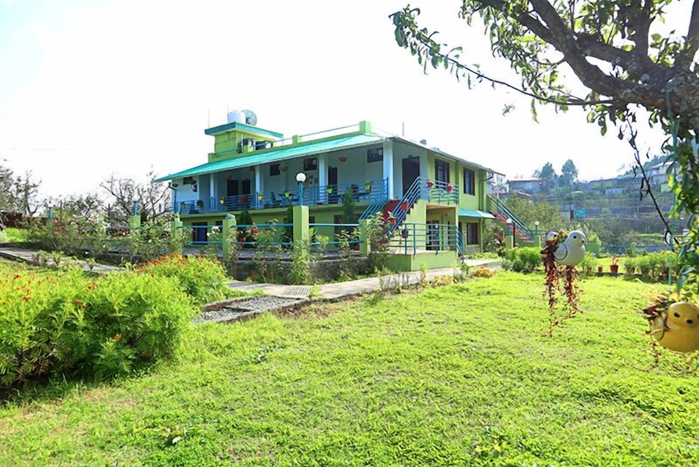 The Chirping Orchard