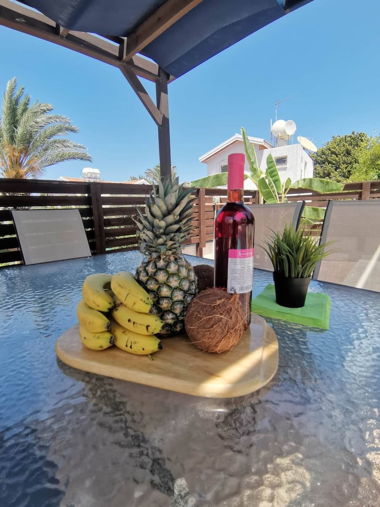 Eliana Villa in Protaras
