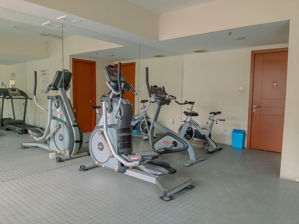 Comfort Living 2Br Apartment Mt Haryono Residence