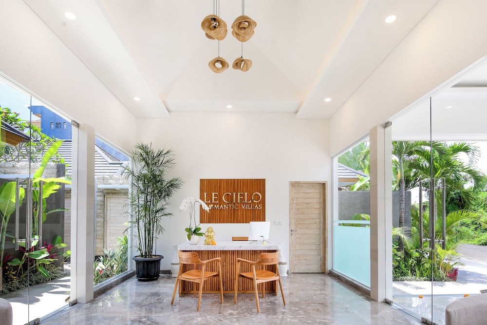 Le Cielo Romantic Villas