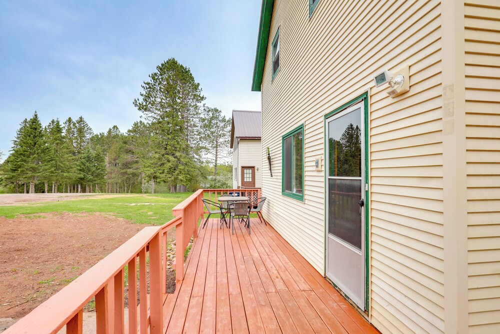 4 Mi to Gordon Lake: Cozy Retreat in Glidden!