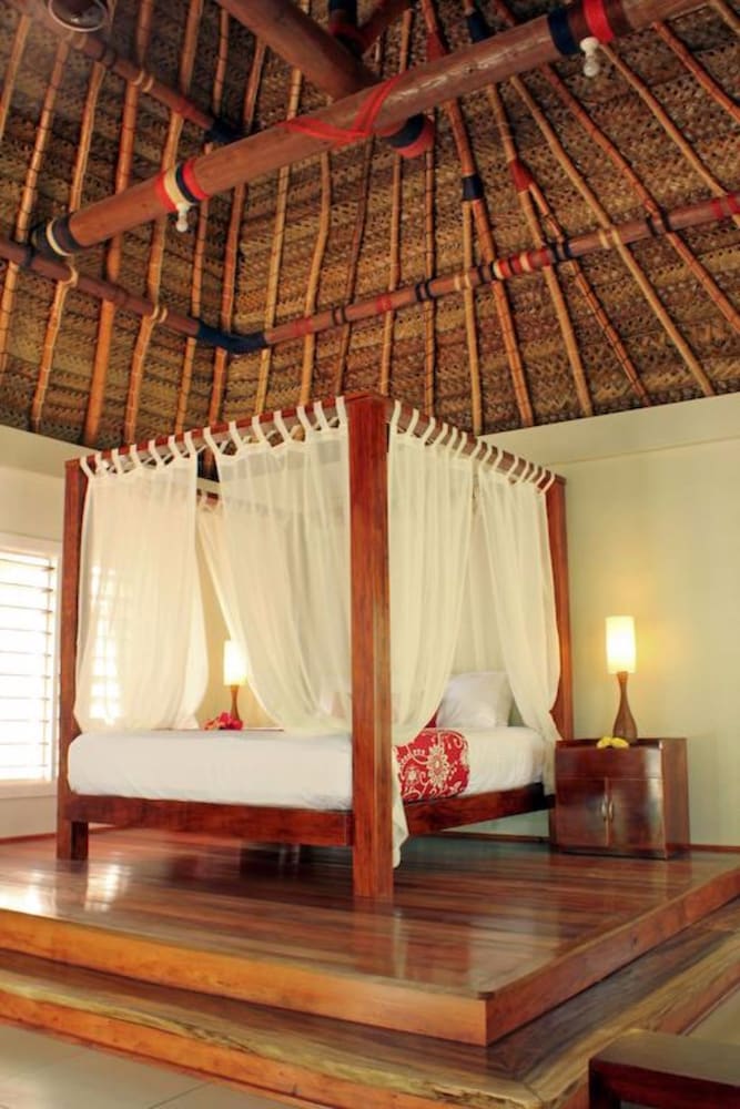 Blue Lagoon Beach Resort