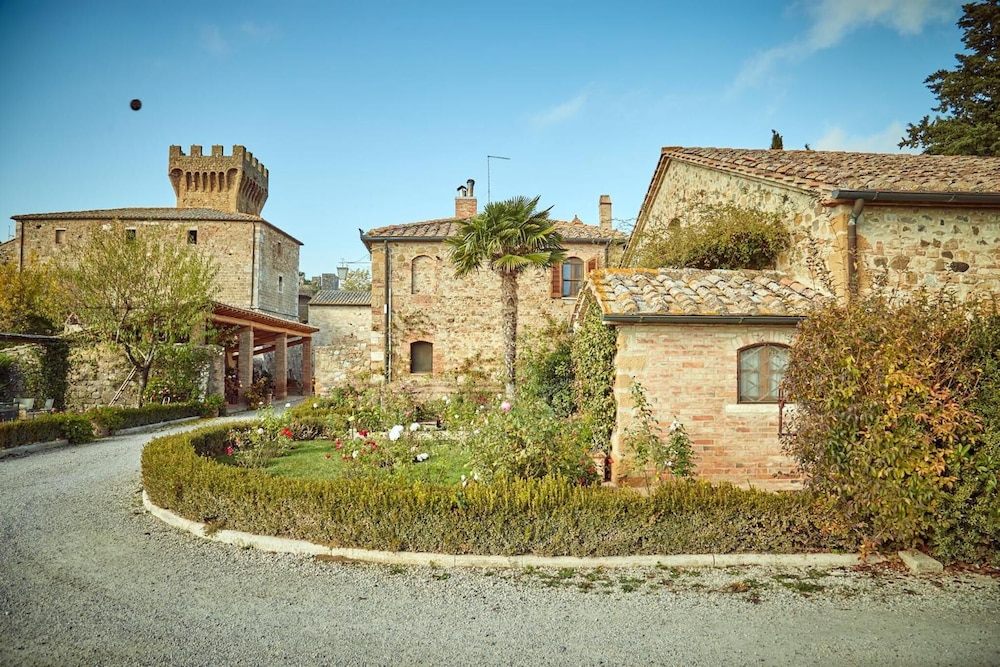 Castello di Spedaletto