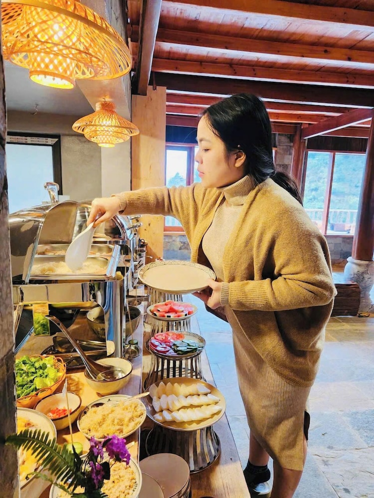 Tram Tau Eco Garden Resort & Hot spring