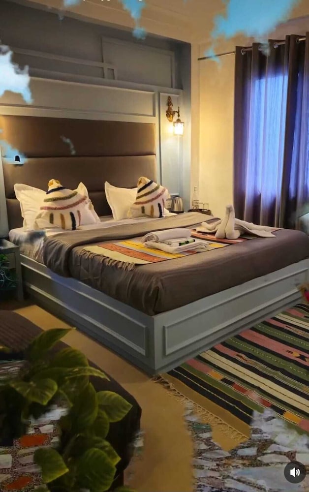 Bunkkinn Hotel Mussoorie International
