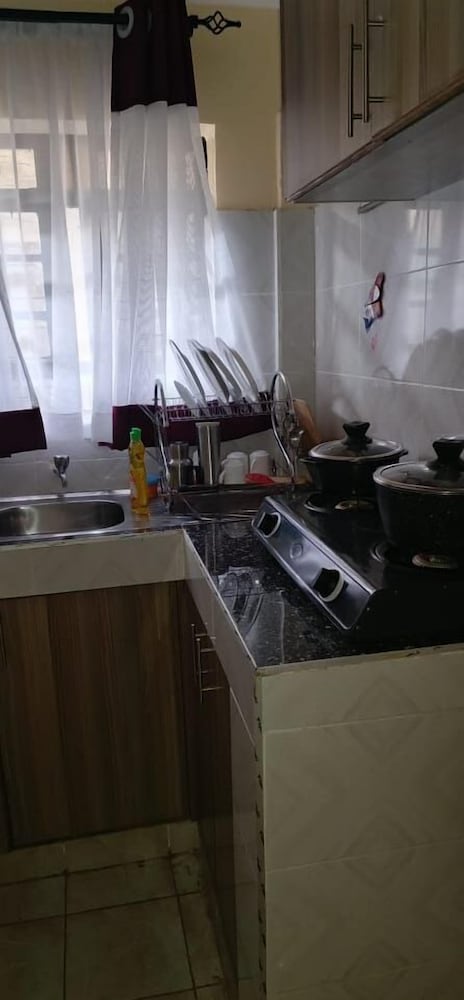 Lux Suites Lowe Furnished Apartments