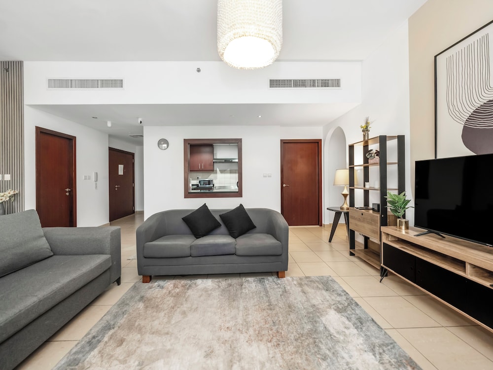 Seaside Hostels